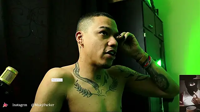 AlphaMasterXxx online show from December 16, 2025, 2:43 pm