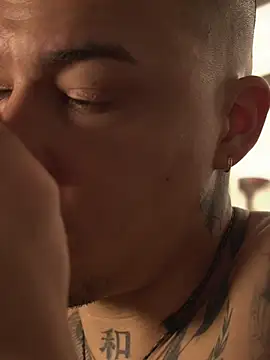 AlphaMasterXxx online show from June 28, 2026, 12:33 pm