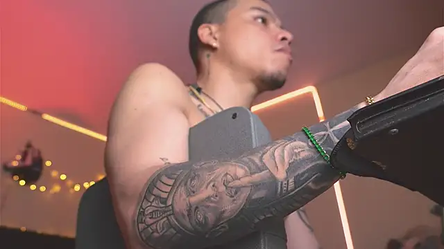 AlphaMasterXxx online show from March 12, 2026, 3:34 am