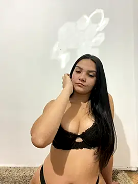 Selena y online show from October 16, 2025, 7:22 pm