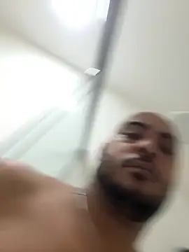 Morenocasado34liberal online show from November 9, 2025, 1:37 pm