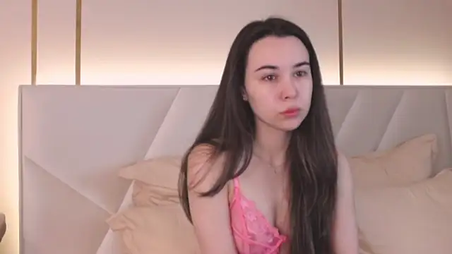 MiaMarlow online show from September 14, 2025, 5:30 am