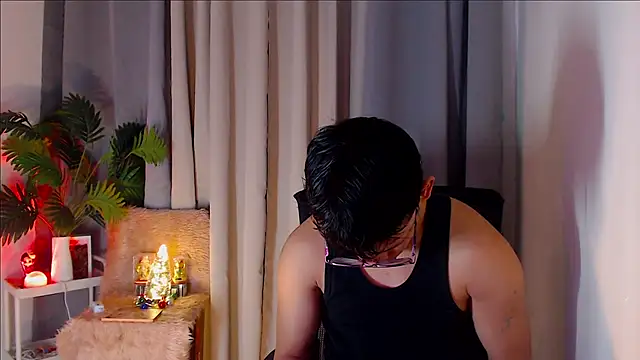 pinkcock froi2305 online show from September 30, 2025, 4:29 am