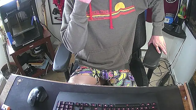 k dick online show from November 20, 2025, 5:24 pm