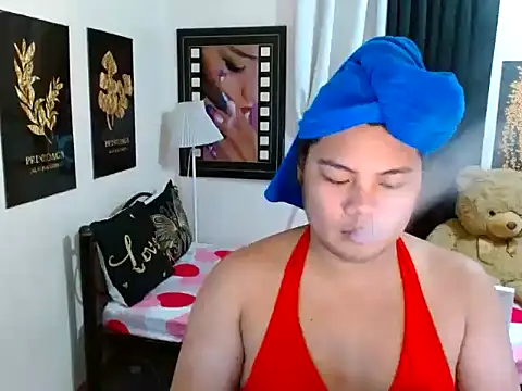 Snapshot of TSbrianaHugeCock chatting on March 3, 2026, 3:19 pm TSbrianaHugeCock online show from March 3, 2026, 3:19 pm