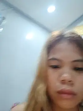Sexxie Ella22 online show from July 27, 2026, 9:22 pm
