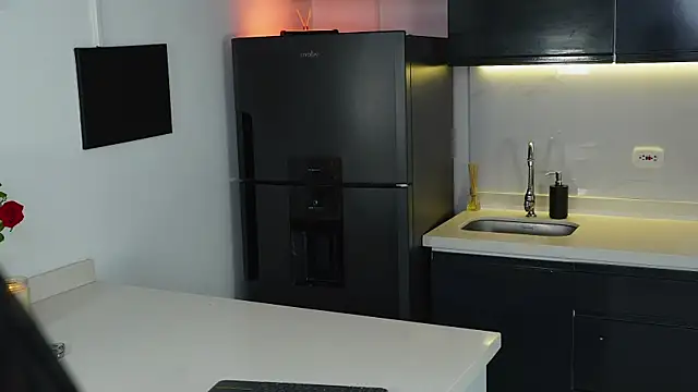 Timmyshy  online show from September 20, 2025, 8:47 pm