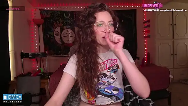 urhappywaifu online show from September 9, 2025, 3:32 pm