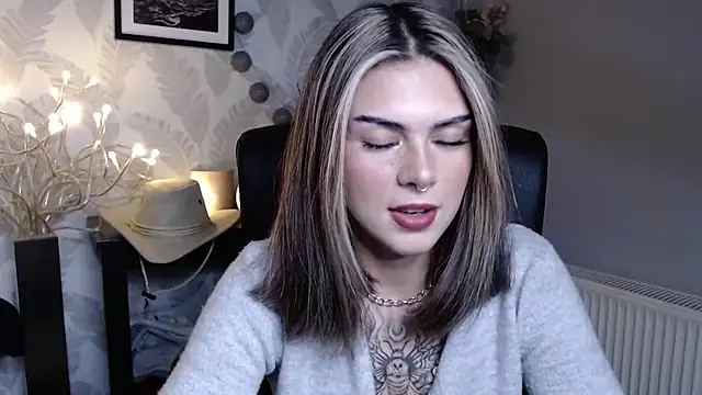 Nova SIN online show from September 24, 2025, 5:14 am