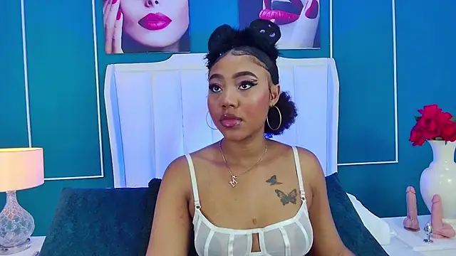 AngelaRoberts online show from October 17, 2025, 4:05 am