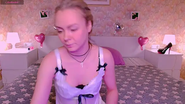 Snapshot of Little_Rockk chatting on May 23, 2026, 7:29 am Little Rockk online show from May 23, 2026, 7:29 am