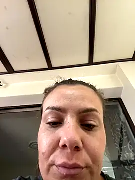 emmasweett11 online show from September 10, 2025, 10:47 am