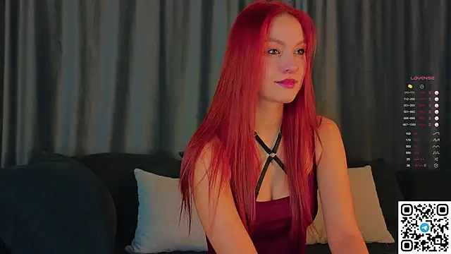 GildedKitten online show from October 3, 2025, 5:25 pm