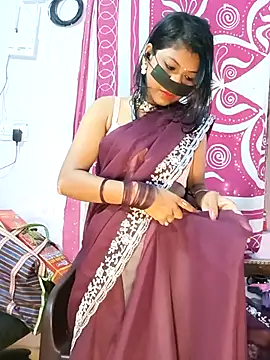 Snapshot of Horny_Ishika chatting on October 19, 2025, 9:17 pm Horny Ishika online show from October 19, 2025, 9:17 pm