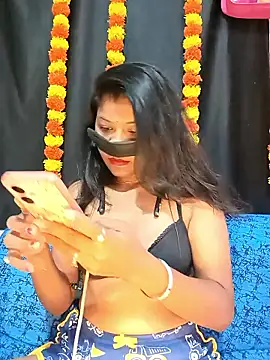 Snapshot of Horny_Ishika chatting on October 16, 2025, 12:46 pm Horny Ishika online show from October 16, 2025, 12:46 pm