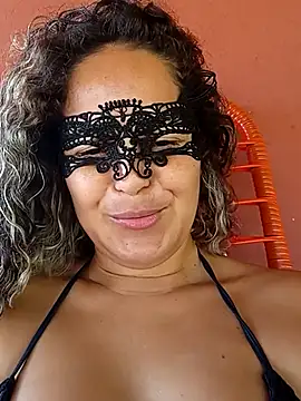 Snapshot of RaphinhaSanches chatting on February 7, 2026, 1:19 pm RaphinhaSanches online show from February 7, 2026, 1:19 pm