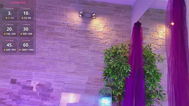 AngelInSinn online show from July 27, 2026, 4:52 am