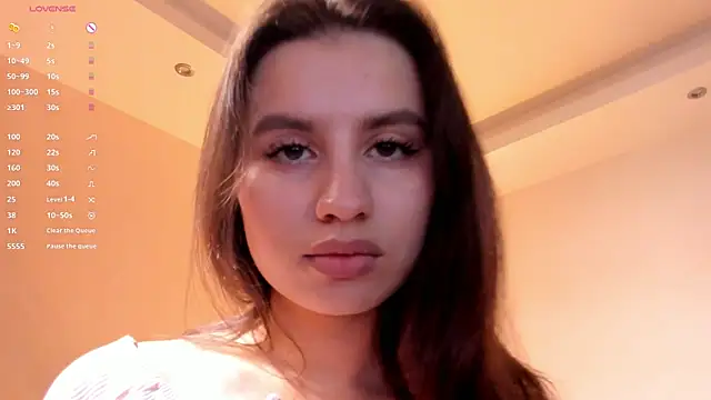 EvonTracey online show from September 16, 2025, 3:13 pm