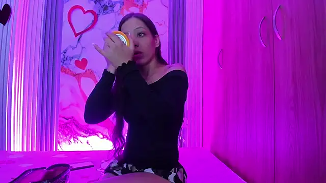 mybonnieandclyde303av online show from February 25, 2026, 5:40 am