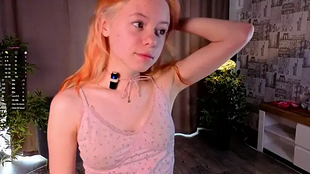 Snapshot of TiannaBorlace chatting on July 9, 2026, 1:39 am TiannaBorlace online show from July 9, 2026, 1:39 am