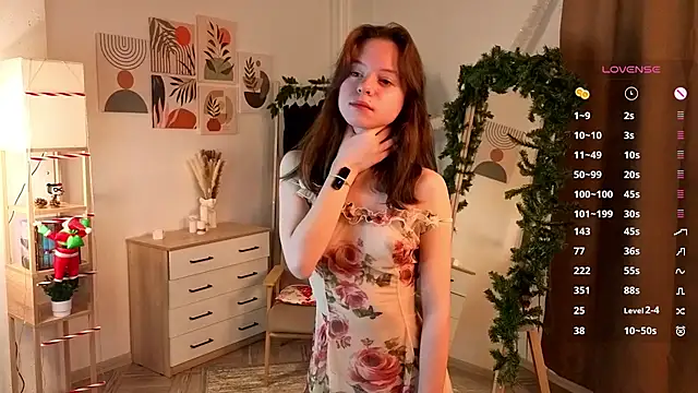 Snapshot of TiannaBorlace chatting on January 13, 2026, 2:26 am TiannaBorlace online show from January 13, 2026, 2:26 am