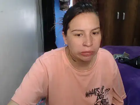 cloequeen15 online show from March 13, 2026, 3:17 pm