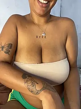 afrodeusa online show from September 9, 2025, 2:37 pm