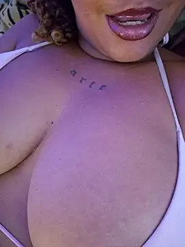 afrodeusa online show from February 15, 2026, 2:16 pm