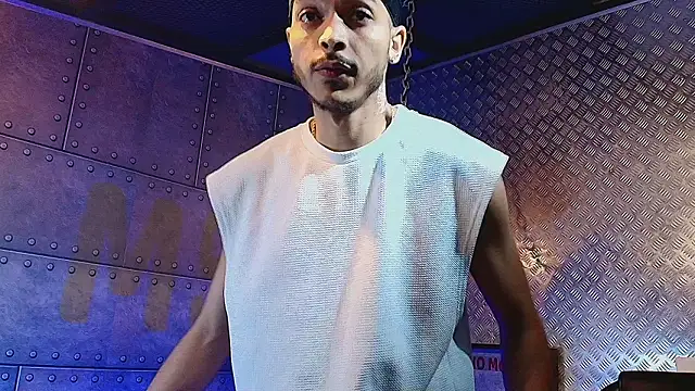 Snapshot of MarcusRain_ chatting on February 27, 2026, 3:18 am MarcusRain online show from February 27, 2026, 3:18 am