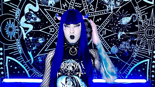 naomi satan online show from November 19, 2025, 12:32 am