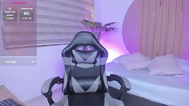 rei cos online show from October 1, 2025, 12:20 pm