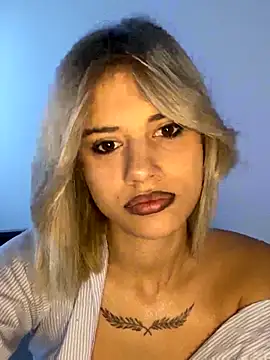 AishaKali online show from October 10, 2025, 6:03 am