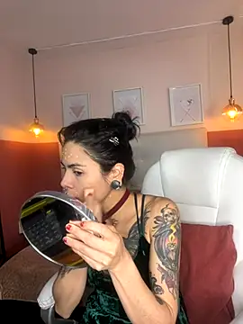 Esmeralda CO online show from December 5, 2025, 12:15 pm