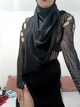 jamila zair online show from March 15, 2026, 8:05 pm