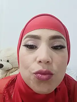 jamila zair online show from May 13, 2026, 2:24 pm