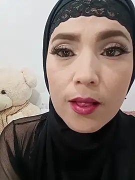 jamila zair online show from May 12, 2026, 2:12 pm