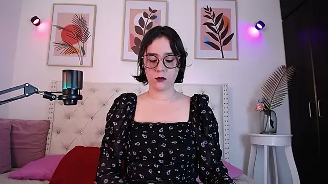 barbyehot online show from November 21, 2025, 11:15 pm