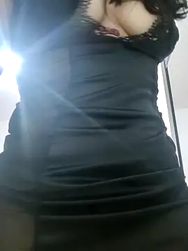 MayteCullen online show from September 12, 2025, 5:40 am