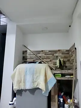 MayteCullen online show from September 10, 2025, 12:37 pm