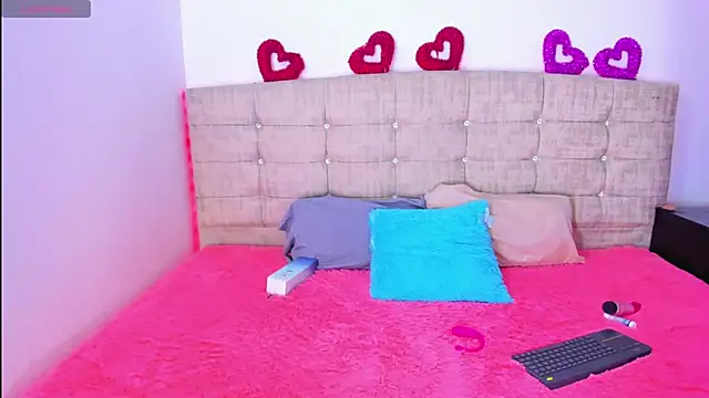 Lushy sweet online show from November 6, 2025, 3:32 am