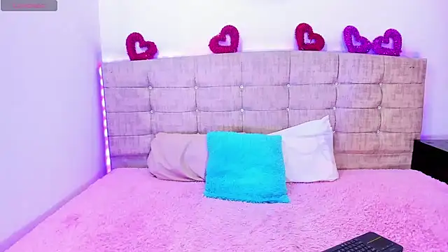 Lushy sweet online show from October 17, 2025, 2:15 am