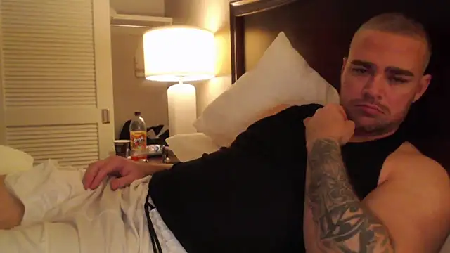 Dallasbest214 online show from September 26, 2025, 3:57 am