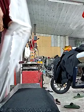 irina hana online show from March 4, 2026, 1:13 am