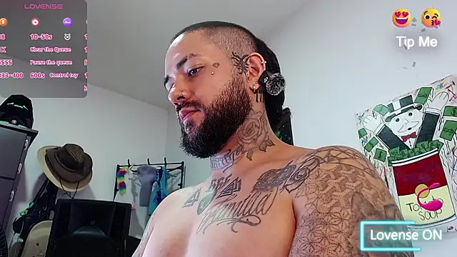 nicolastorres99 online show from March 18, 2026, 9:04 pm