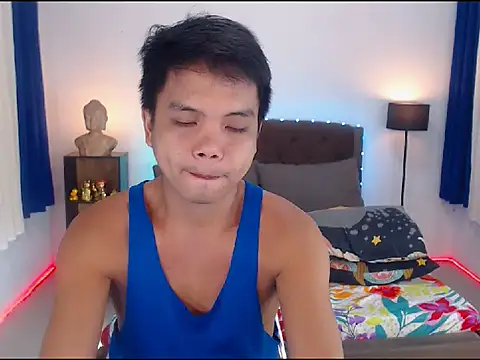 XExtraServiceManX online show from November 2, 2025, 1:21 am