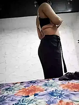 baddy8008 online show from July 2, 2026, 4:13 pm