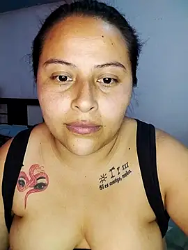 Snapshot of yelezia chatting on September 11, 2025, 7:58 pm yelezia online show from September 11, 2025, 7:58 pm