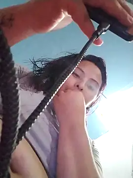 Snapshot of yelezia chatting on December 19, 2025, 5:00 am yelezia online show from December 19, 2025, 5:00 am