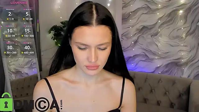 Snapshot of Aria_Mila chatting on January 7, 2026, 11:26 am Aria Mila online show from January 7, 2026, 11:26 am