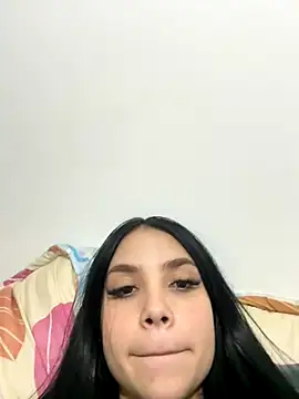 Snapshot of Natti_london chatting on September 30, 2025, 2:39 am Natti london online show from September 30, 2025, 2:39 am